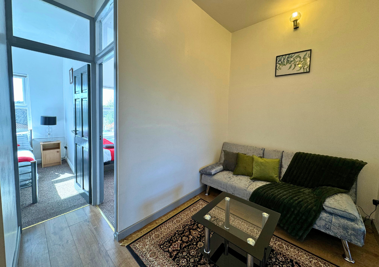 25% OFF | Comfy Retreat For Families | Parking