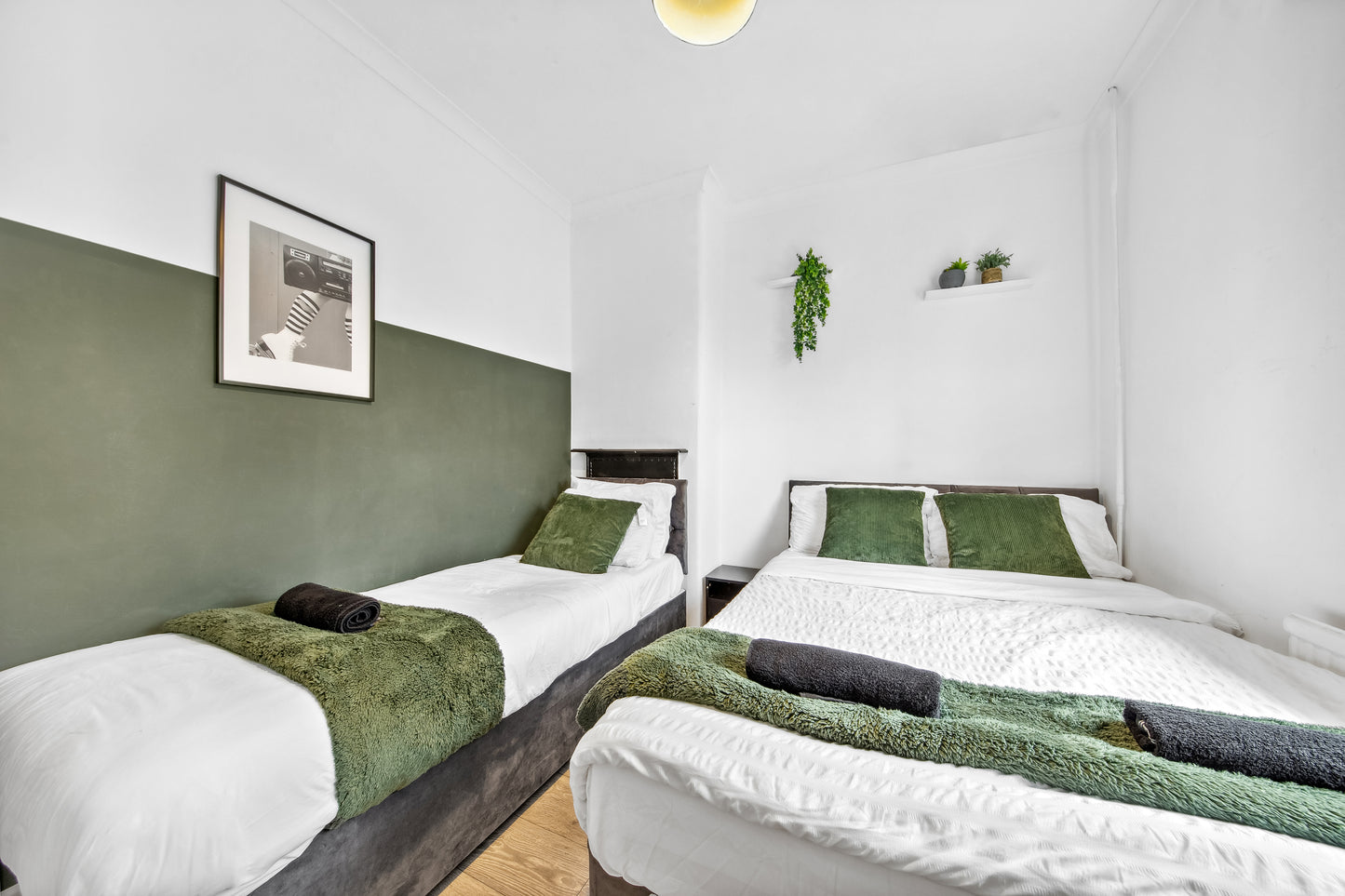 3 Bedroom 1 Bathroom 2 W/C's Property To Rent In Putney/Wandsworth